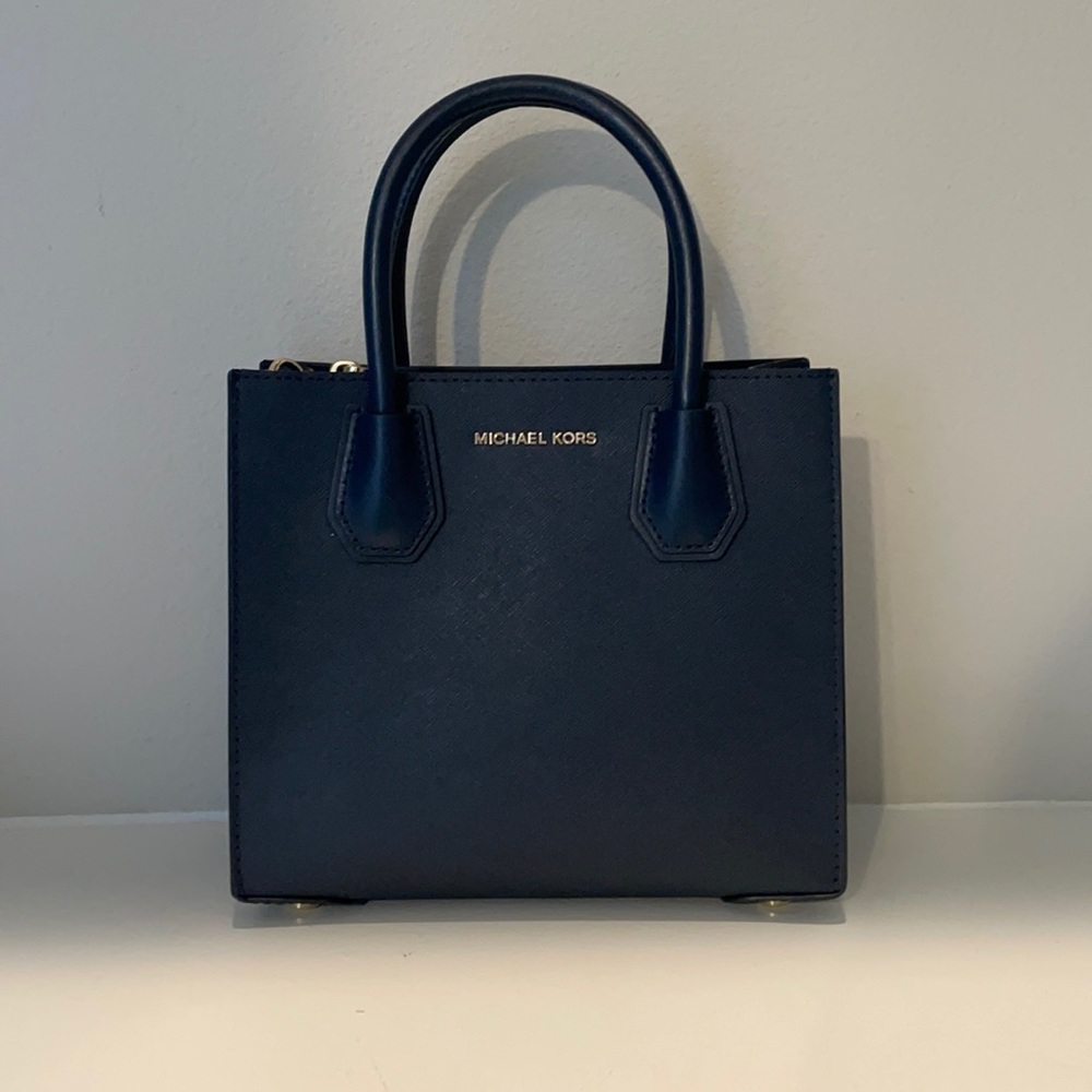 Michael Kors navy blue purse